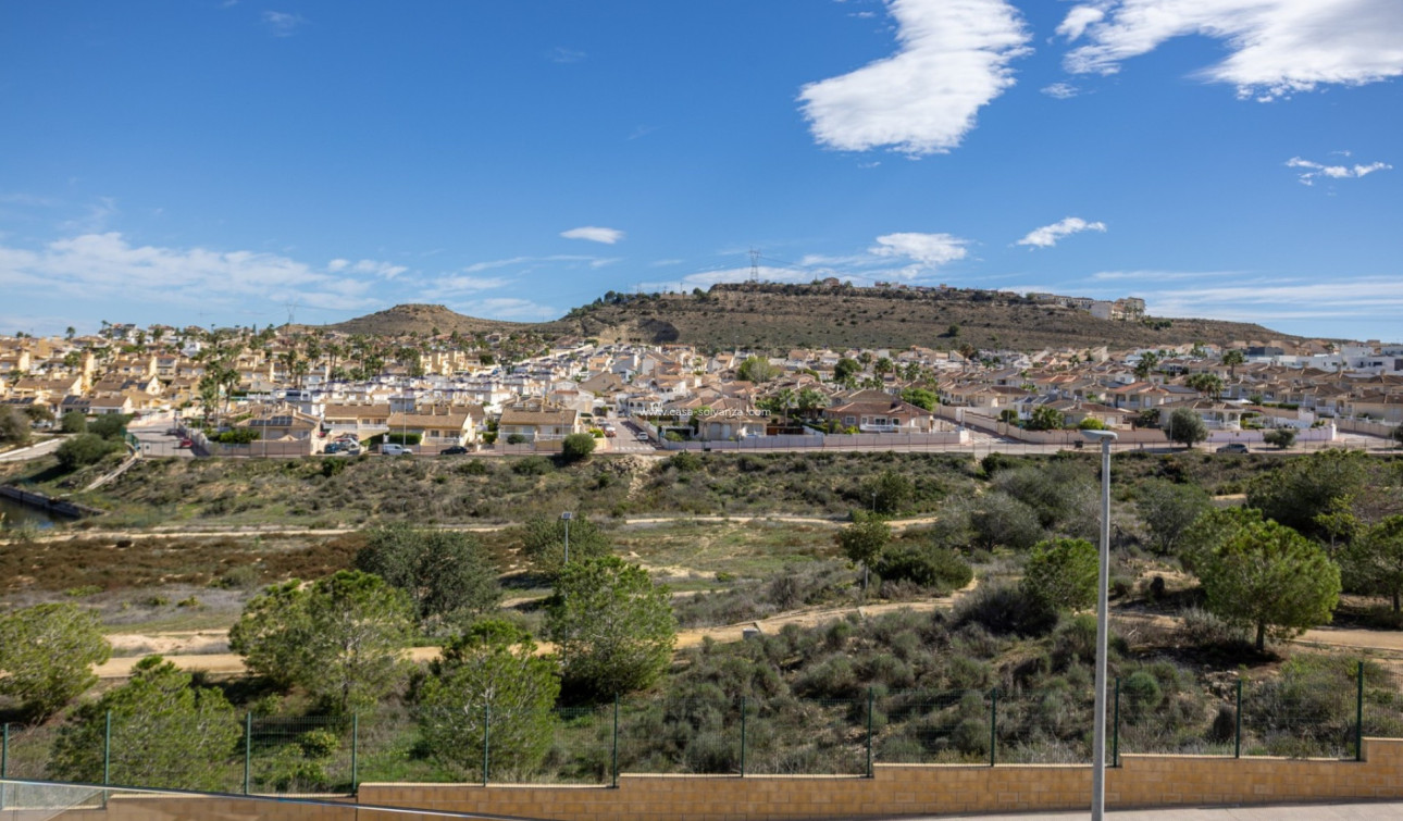 Reventa - Villa independiente - Benijofar