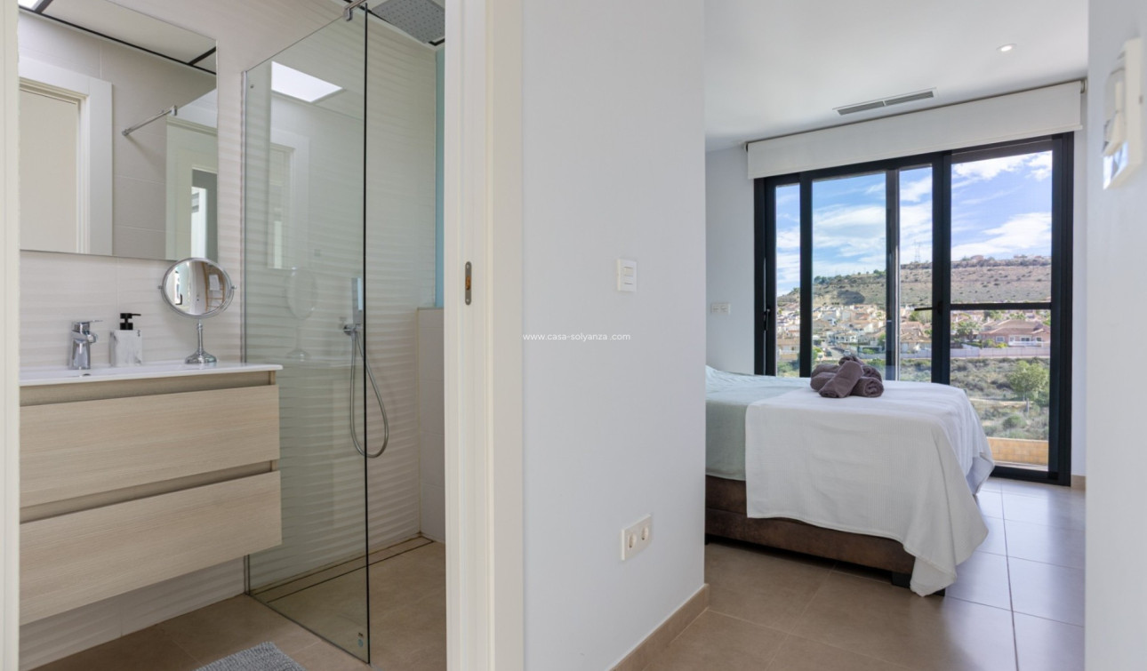 Reventa - Villa independiente - Benijofar