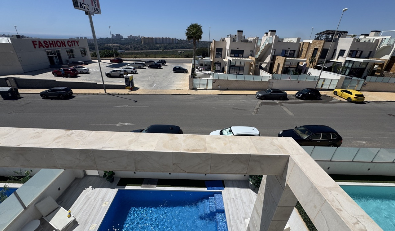 Reventa - Villa independiente - Cabo Roig - Lomas de Cabo Roig