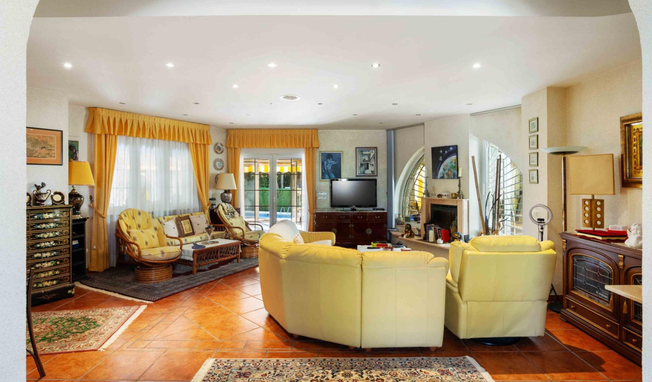 Reventa - Villa independiente - Cabo Roig - MUY CERCA DE LA PLAYA