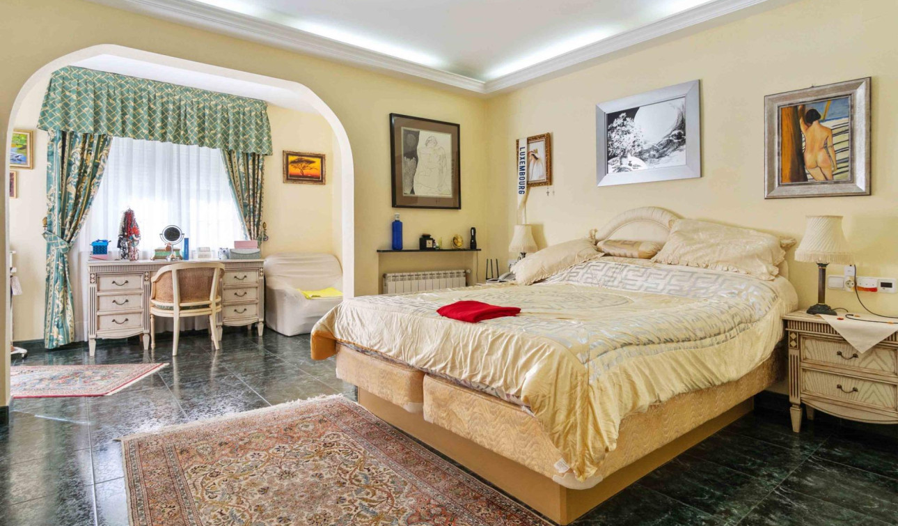 Reventa - Villa independiente - Cabo Roig - MUY CERCA DE LA PLAYA