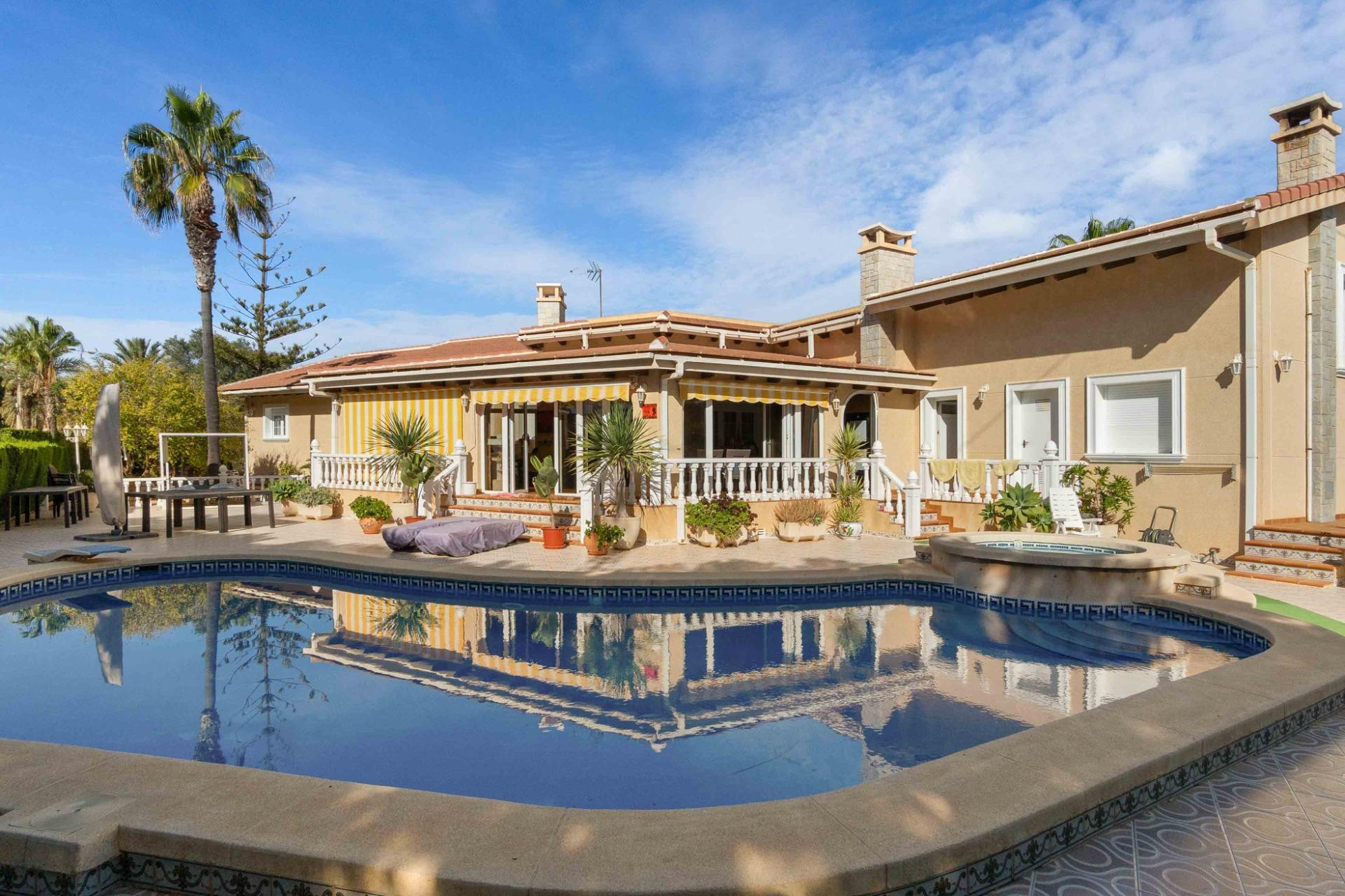 Reventa - Villa independiente - Cabo Roig - MUY CERCA DE LA PLAYA