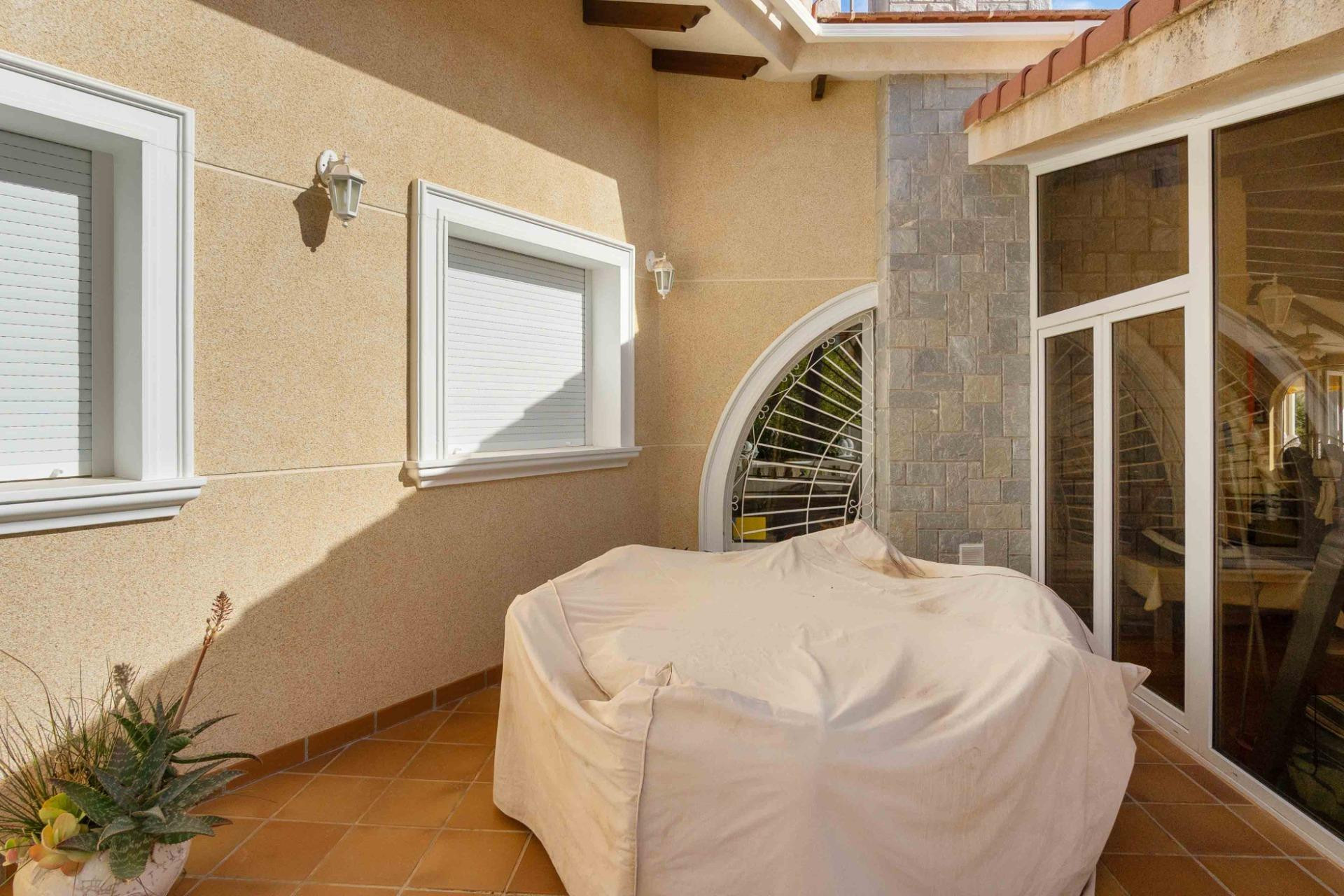 Reventa - Villa independiente - Cabo Roig - MUY CERCA DE LA PLAYA