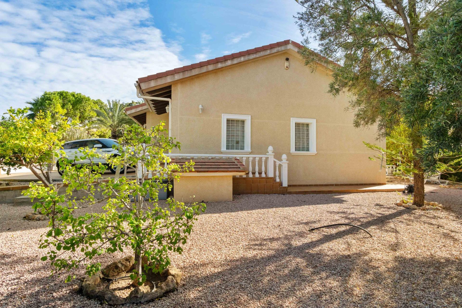 Reventa - Villa independiente - Cabo Roig - MUY CERCA DE LA PLAYA