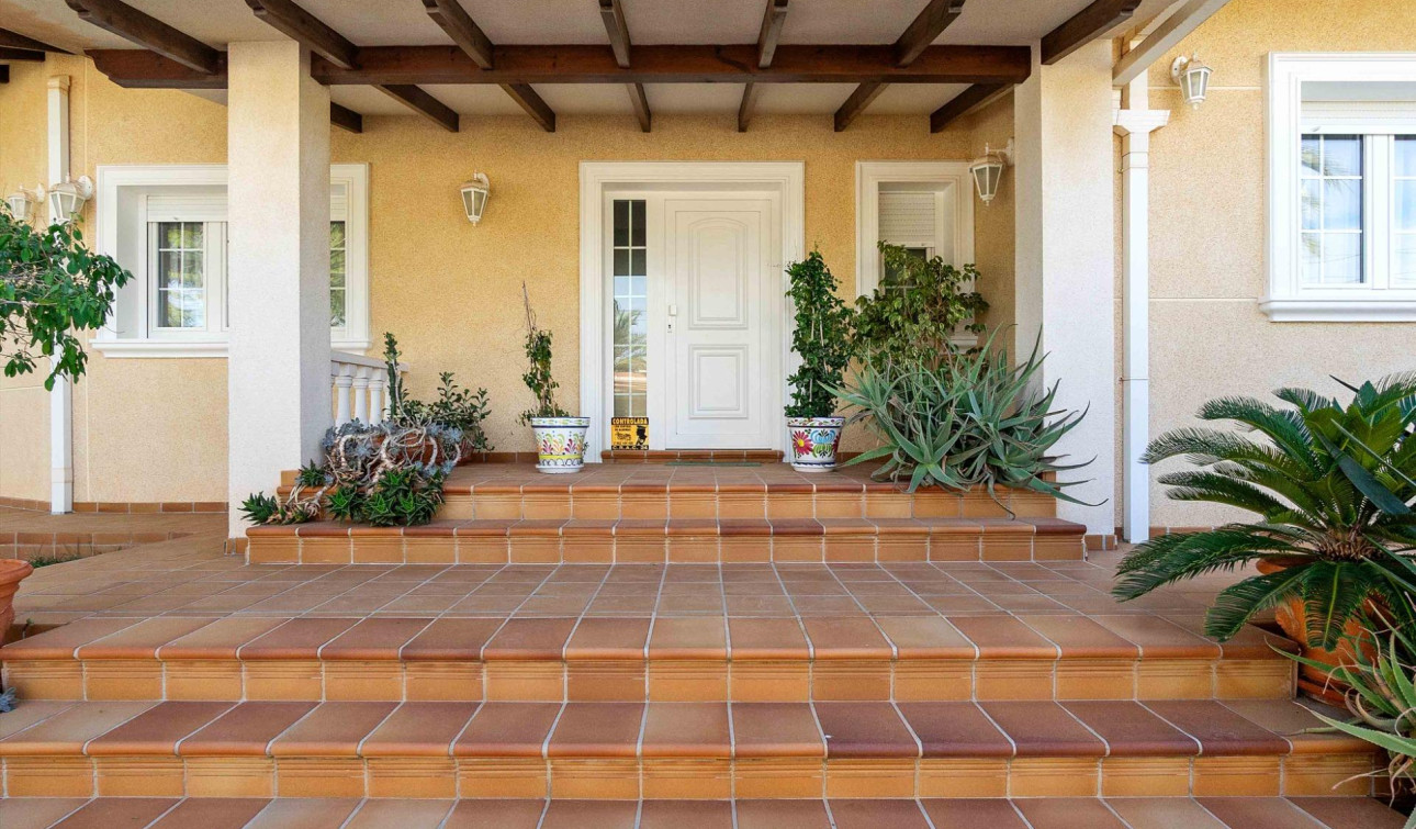 Reventa - Villa independiente - Cabo Roig - MUY CERCA DE LA PLAYA