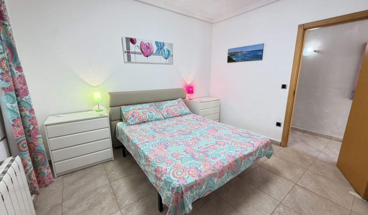 Reventa - Villa independiente - Cabo Roig