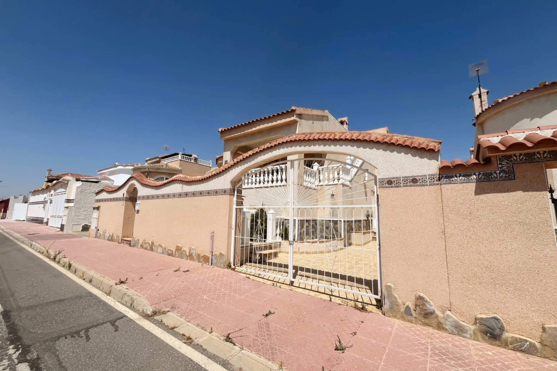 Reventa - Villa independiente - Ciudad Quesada - Airstrip