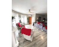 Reventa - Villa independiente - Ciudad Quesada - Central Quesada