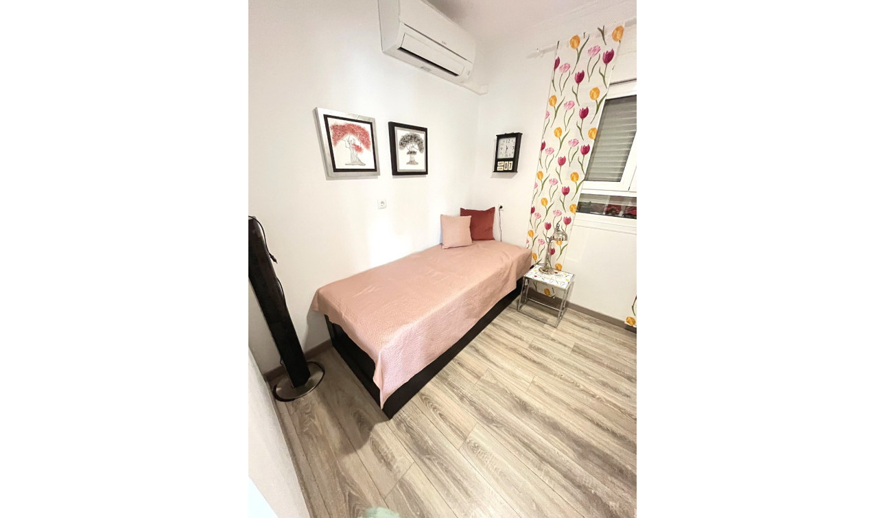 Reventa - Villa independiente - Ciudad Quesada - Central Quesada