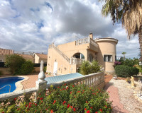 Reventa - Villa independiente - Ciudad Quesada - Central Quesada