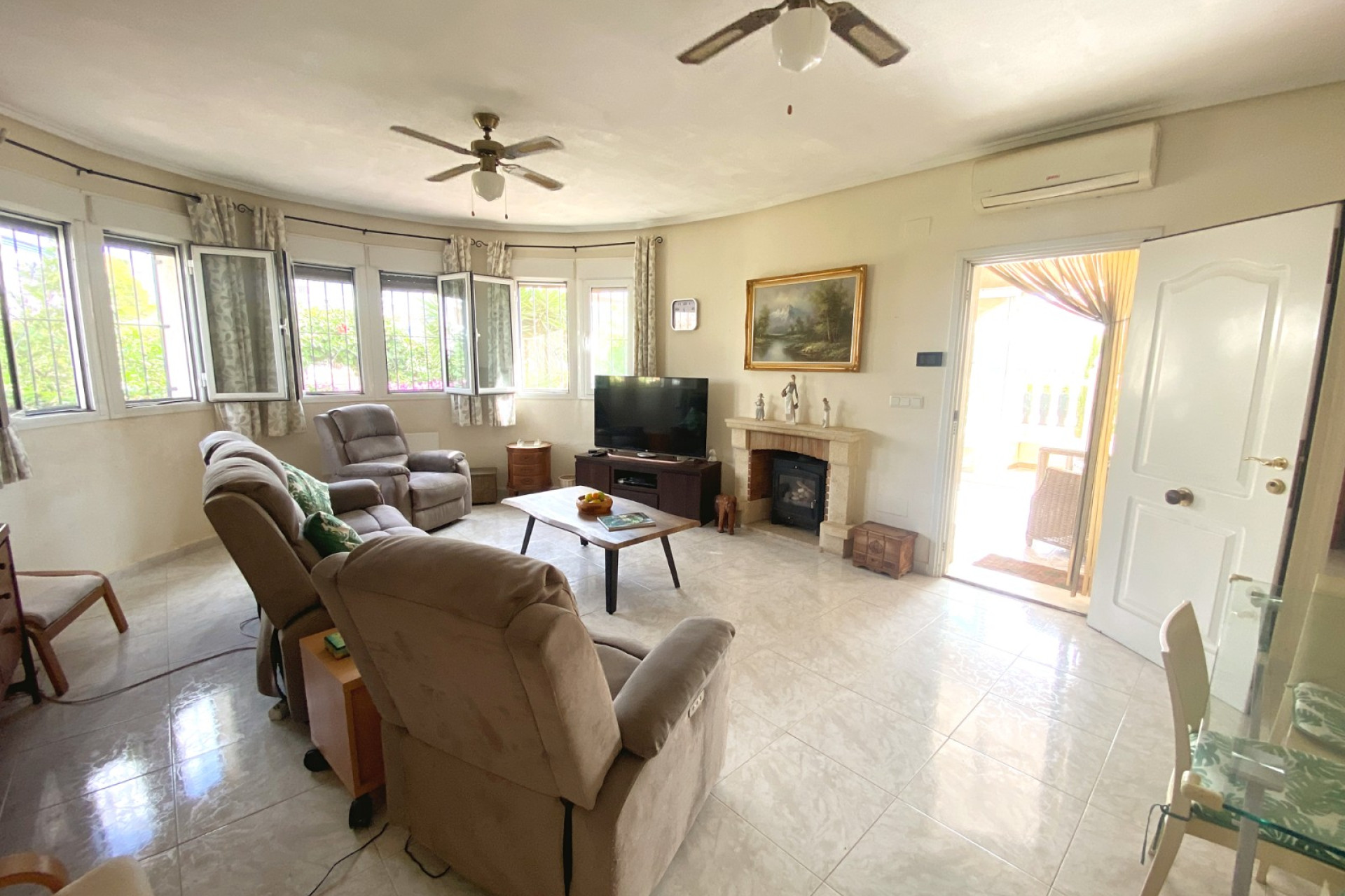 Reventa - Villa independiente - Ciudad Quesada - Central Quesada