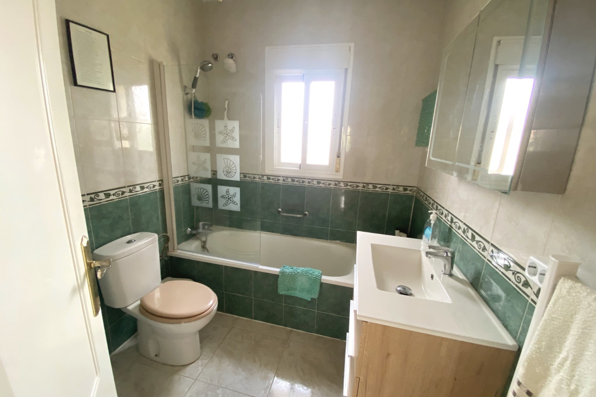 Reventa - Villa independiente - Ciudad Quesada - Central Quesada