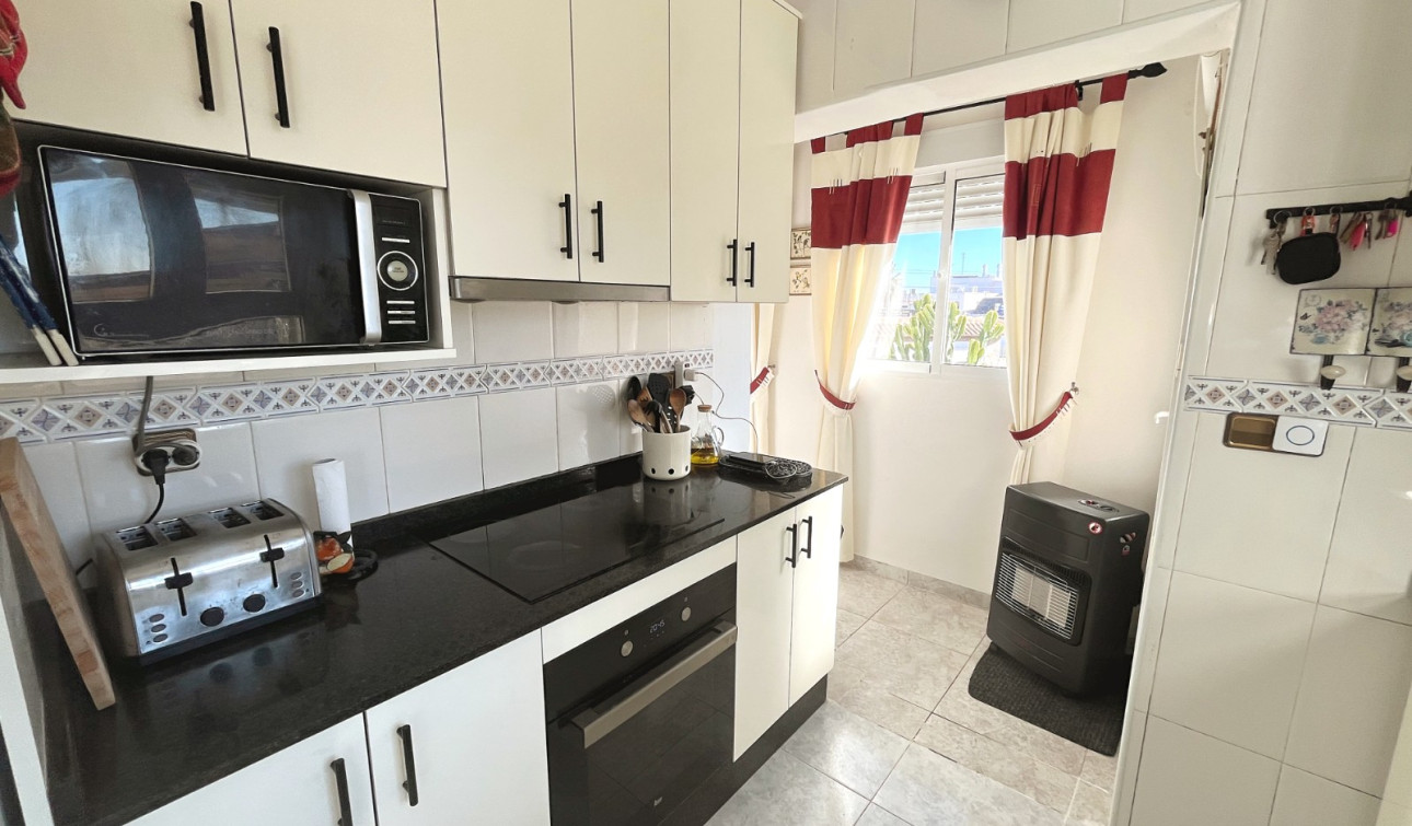 Reventa - Villa independiente - Ciudad Quesada - Central Quesada