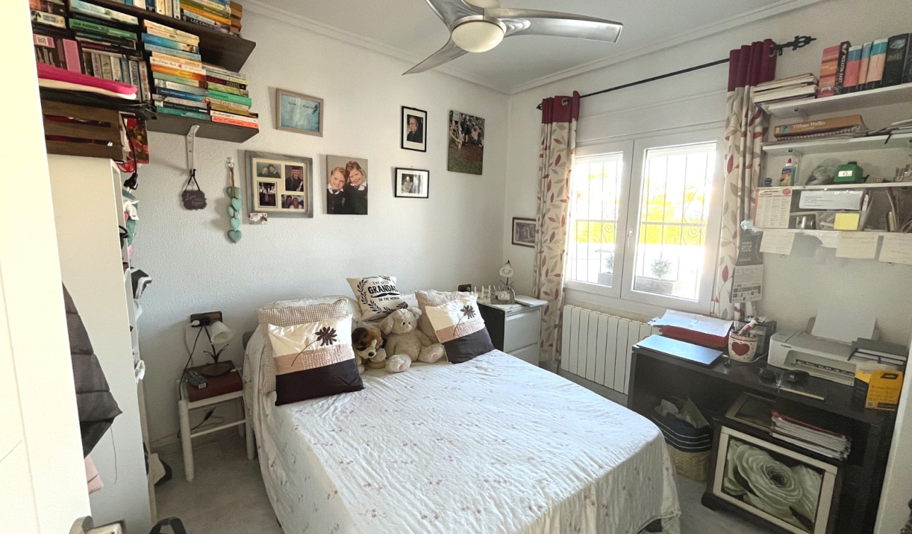 Reventa - Villa independiente - Ciudad Quesada - Central Quesada