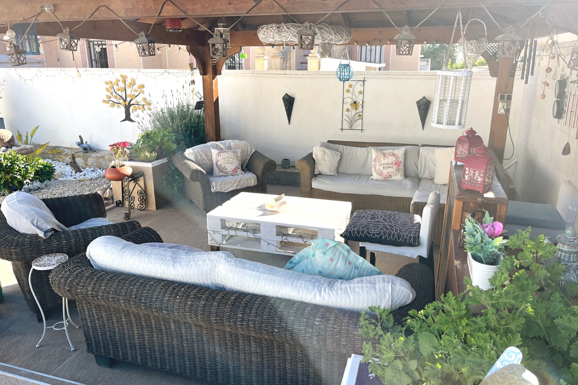 Reventa - Villa independiente - Ciudad Quesada - Central Quesada