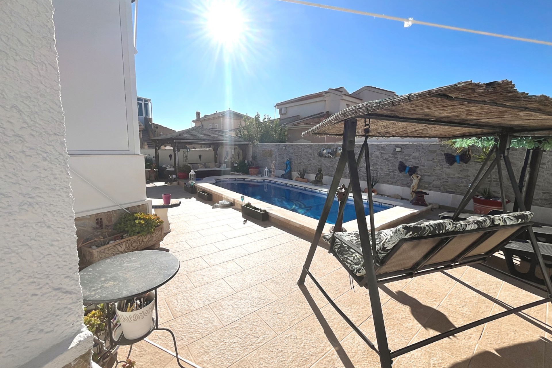 Reventa - Villa independiente - Ciudad Quesada - Central Quesada