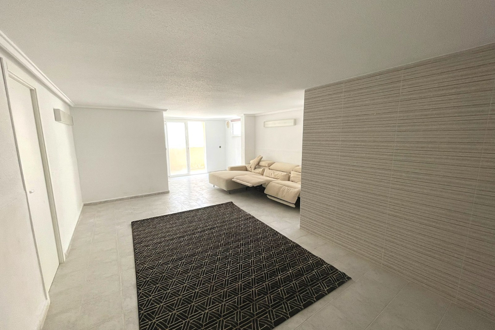 Reventa - Villa independiente - Ciudad Quesada - Central Quesada