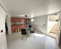 Reventa - Villa independiente - Ciudad Quesada - Central Quesada