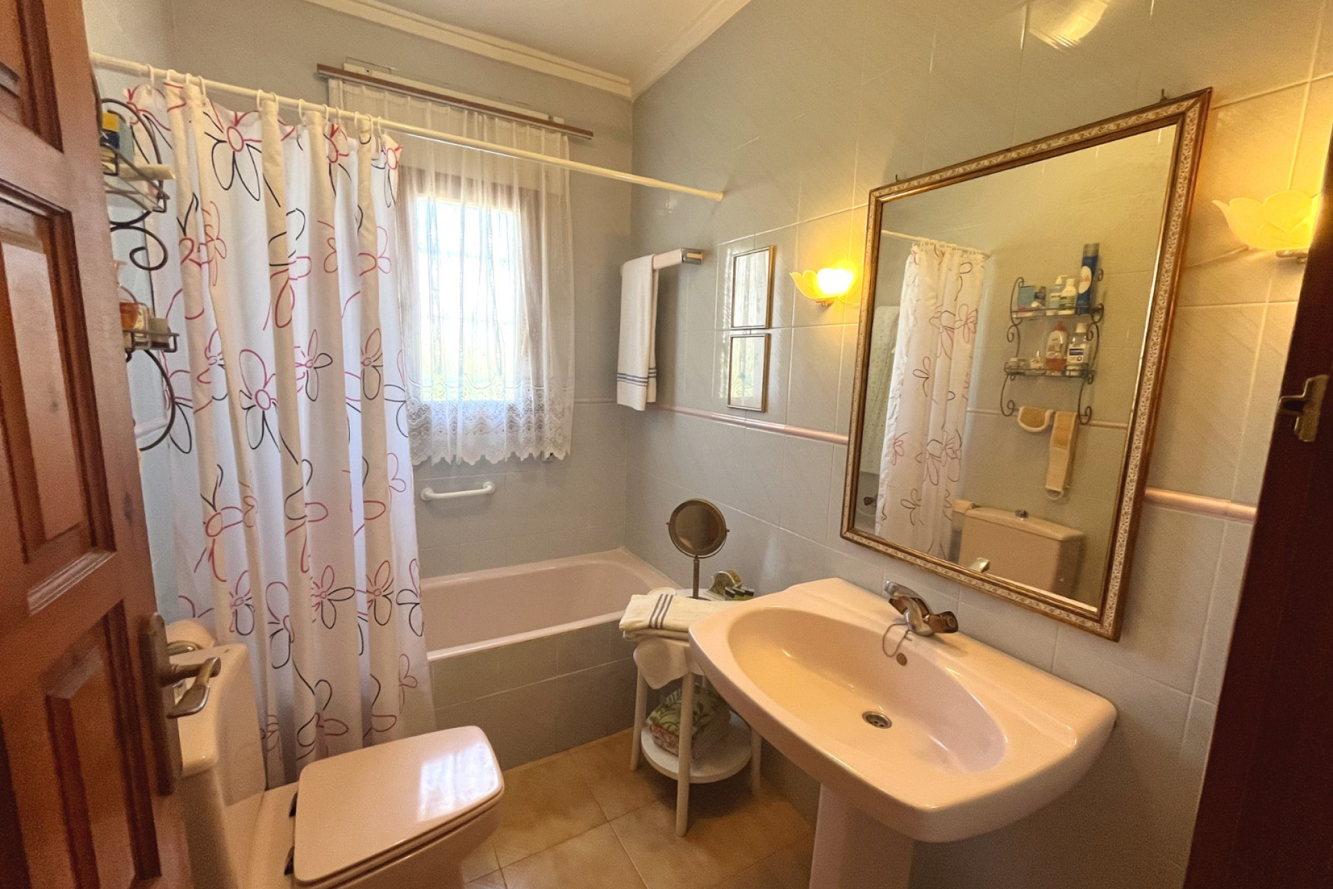 Reventa - Villa independiente - Ciudad Quesada - Central Quesada