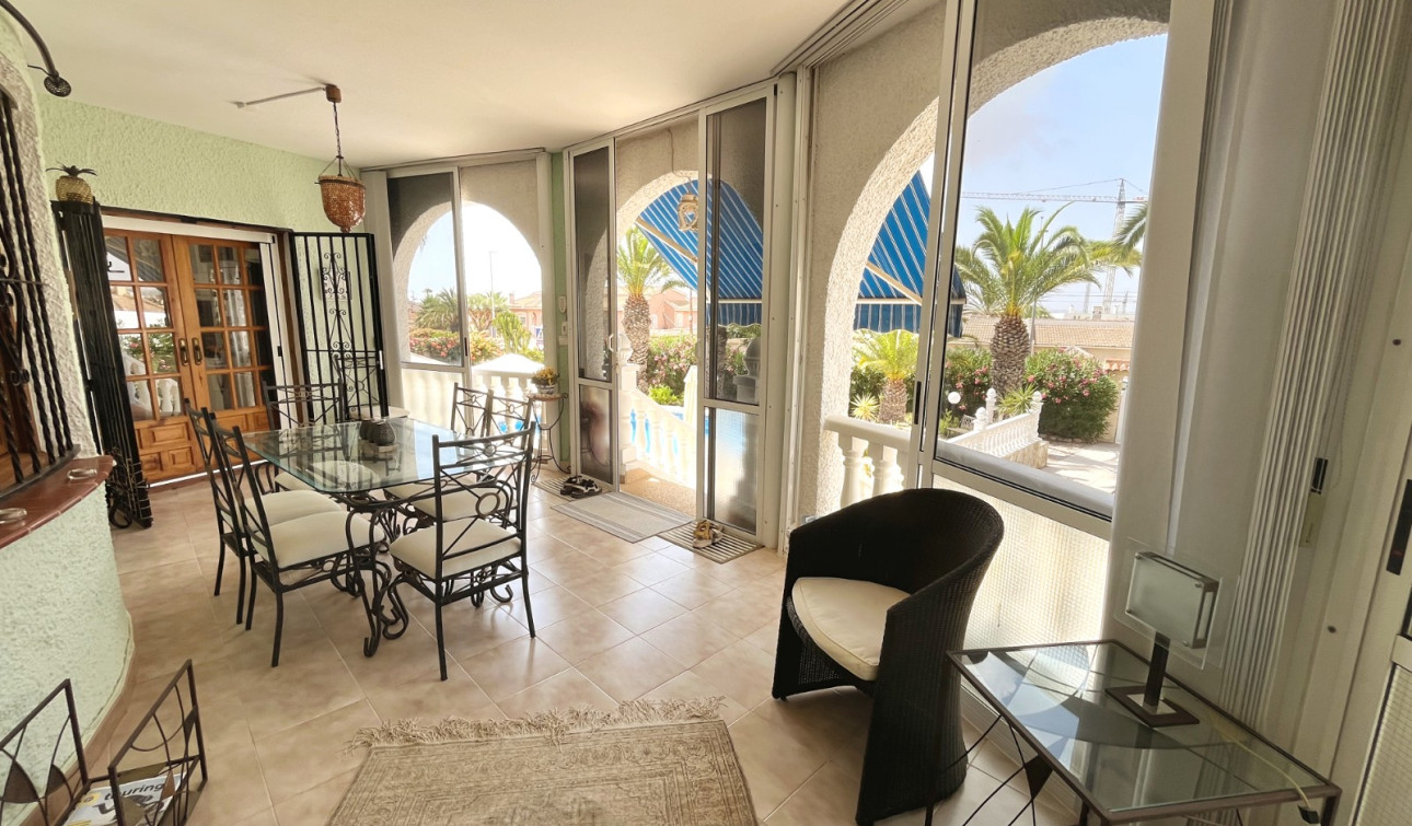 Reventa - Villa independiente - Ciudad Quesada - Central Quesada
