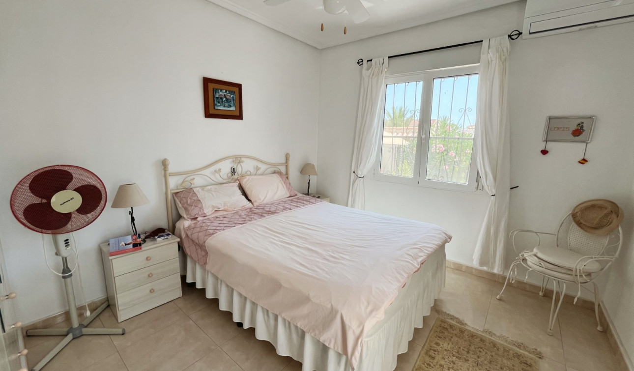 Reventa - Villa independiente - Ciudad Quesada - Central Quesada
