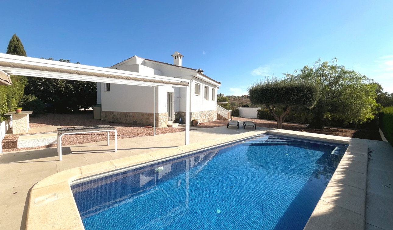 Reventa - Villa independiente - Ciudad Quesada - Central Quesada