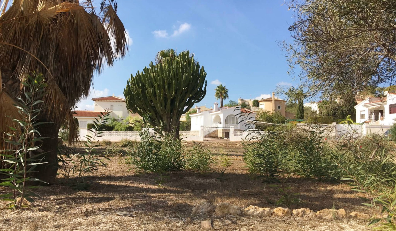 Reventa - Villa independiente - Ciudad Quesada - Central Quesada