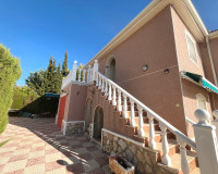 Reventa - Villa independiente - Ciudad Quesada - Central Quesada