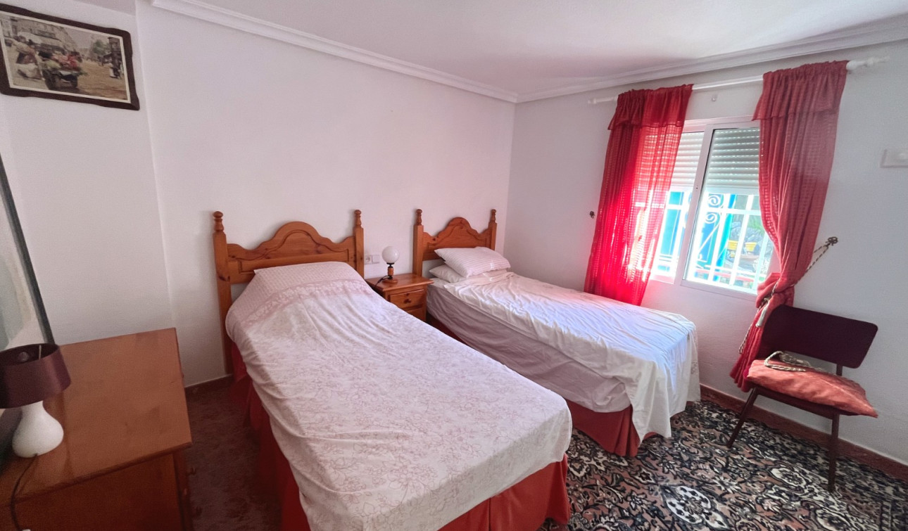 Reventa - Villa independiente - Ciudad Quesada - Central Quesada