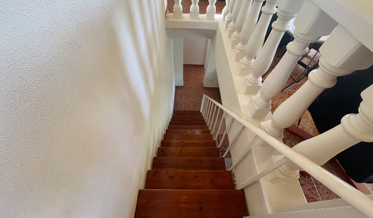 Reventa - Villa independiente - Ciudad Quesada - Central Quesada