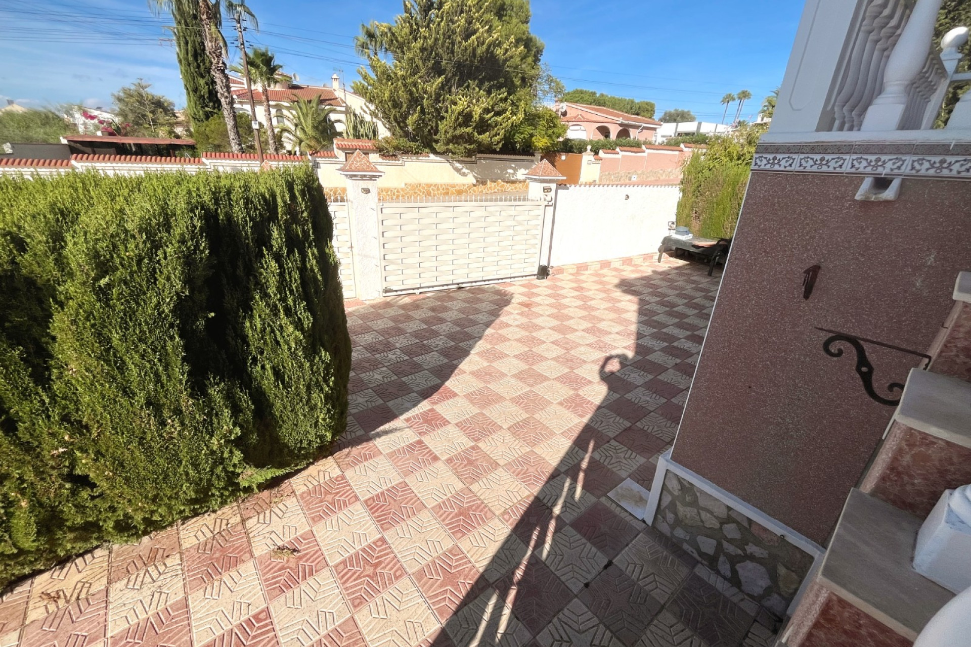 Reventa - Villa independiente - Ciudad Quesada - Central Quesada