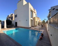 Reventa - Villa independiente - Ciudad Quesada - Ciudad Quesada - Doña Pepa