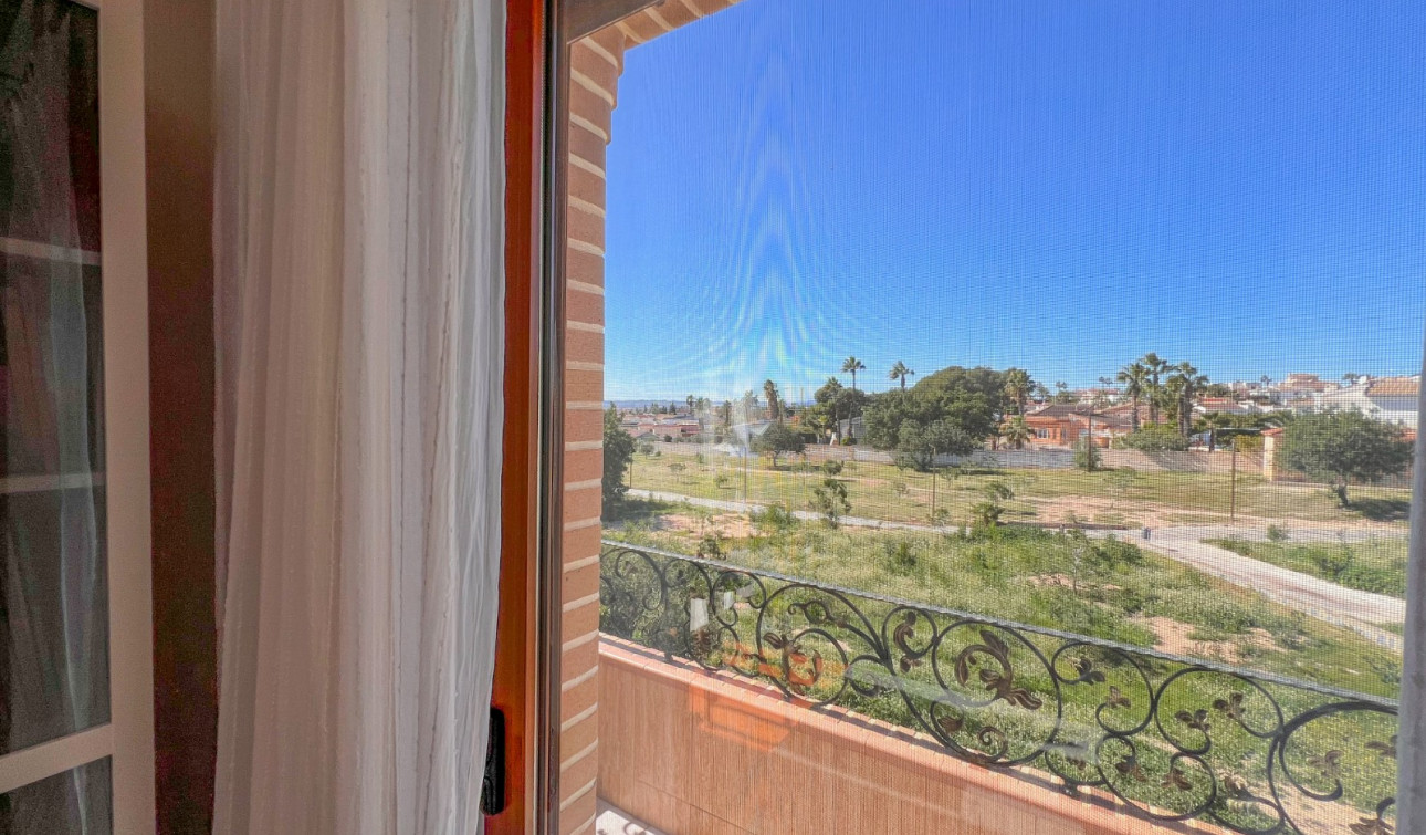 Reventa - Villa independiente - Ciudad Quesada - Cuidad quesada