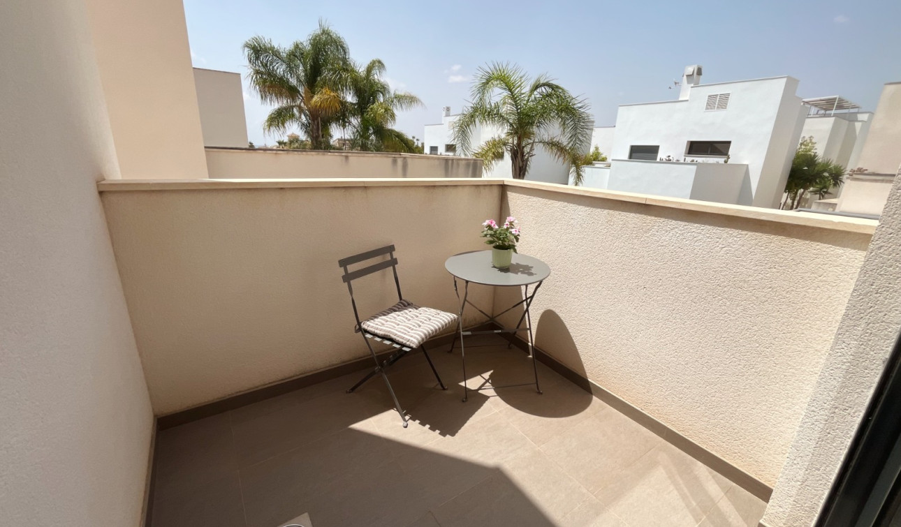 Reventa - Villa independiente - Ciudad Quesada - Pueblo Bravo