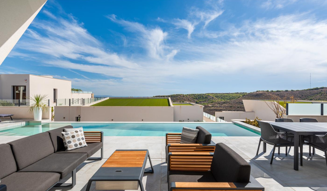 Reventa - Villa independiente - Ciudad Quesada