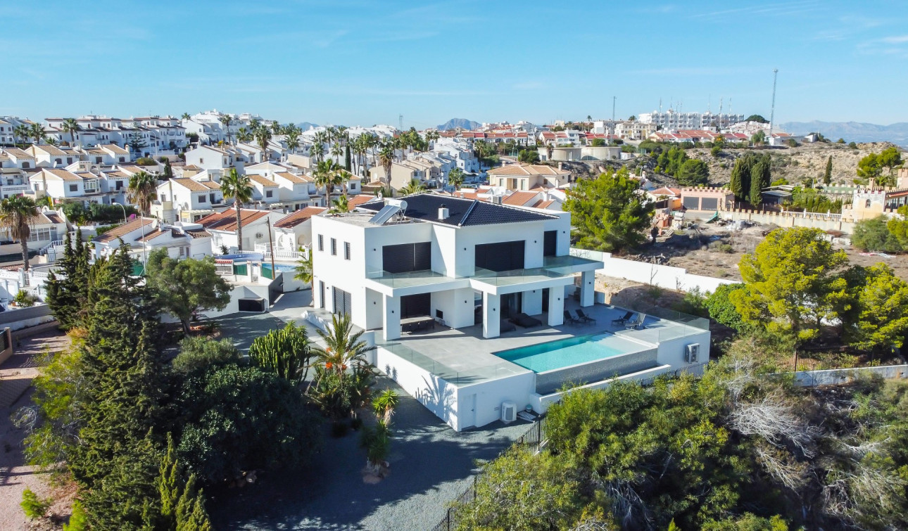 Reventa - Villa independiente - Ciudad Quesada