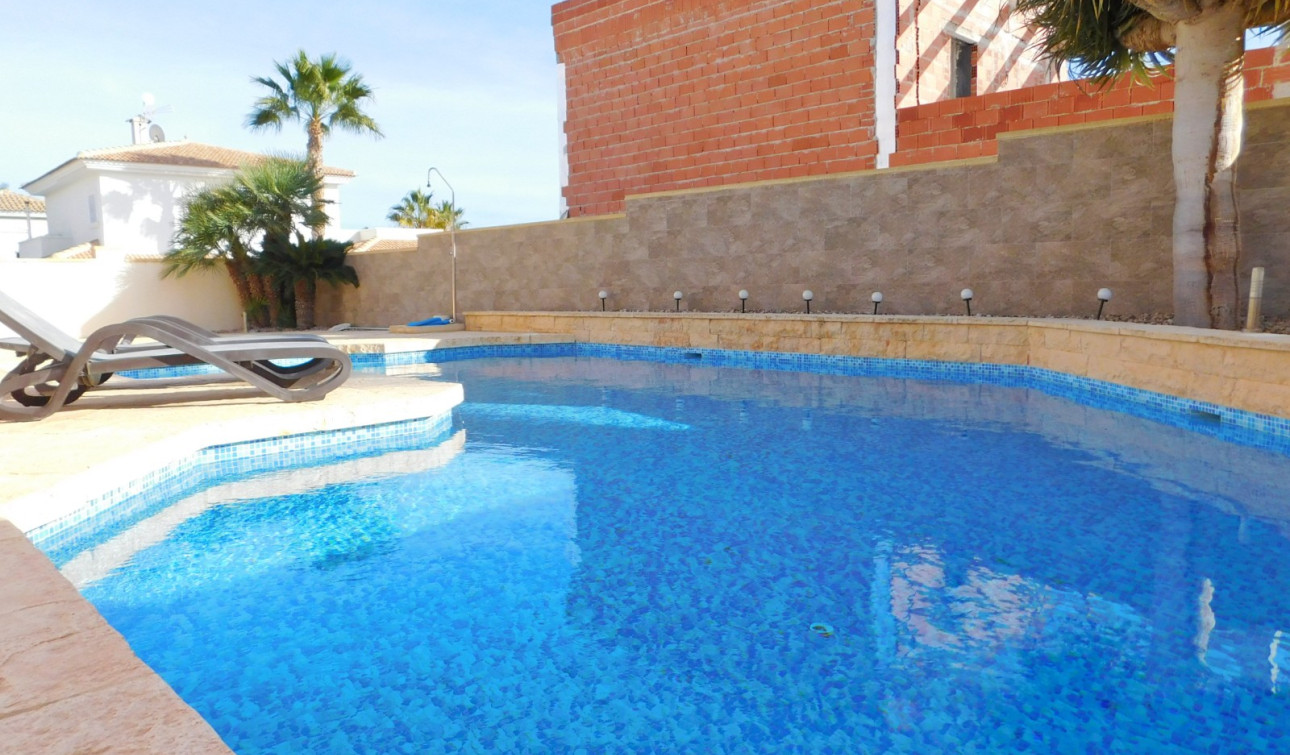 Reventa - Villa independiente - Ciudad Quesada