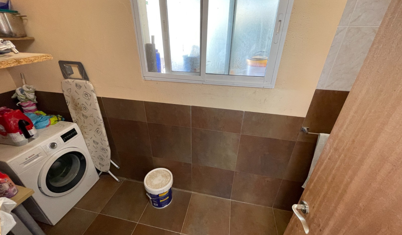 Reventa - Villa independiente - Crevillente