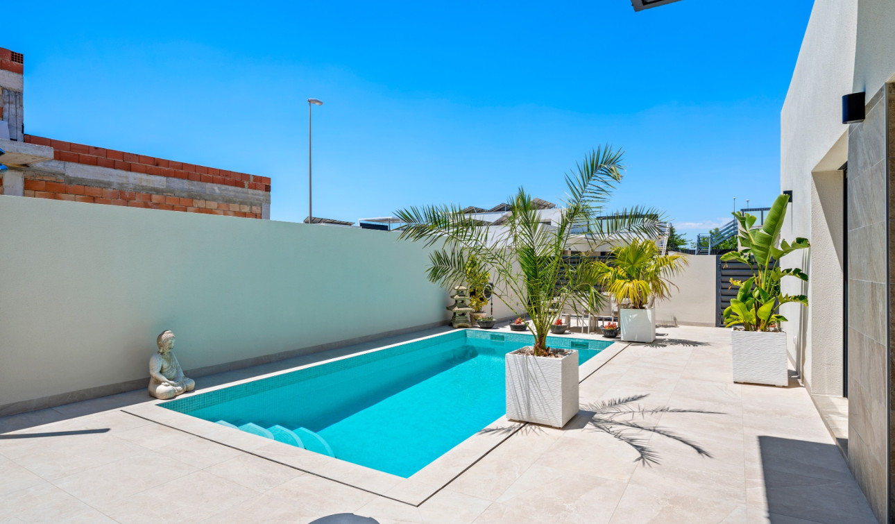 Reventa - Villa independiente - Daya Nueva - Costa Blanca South