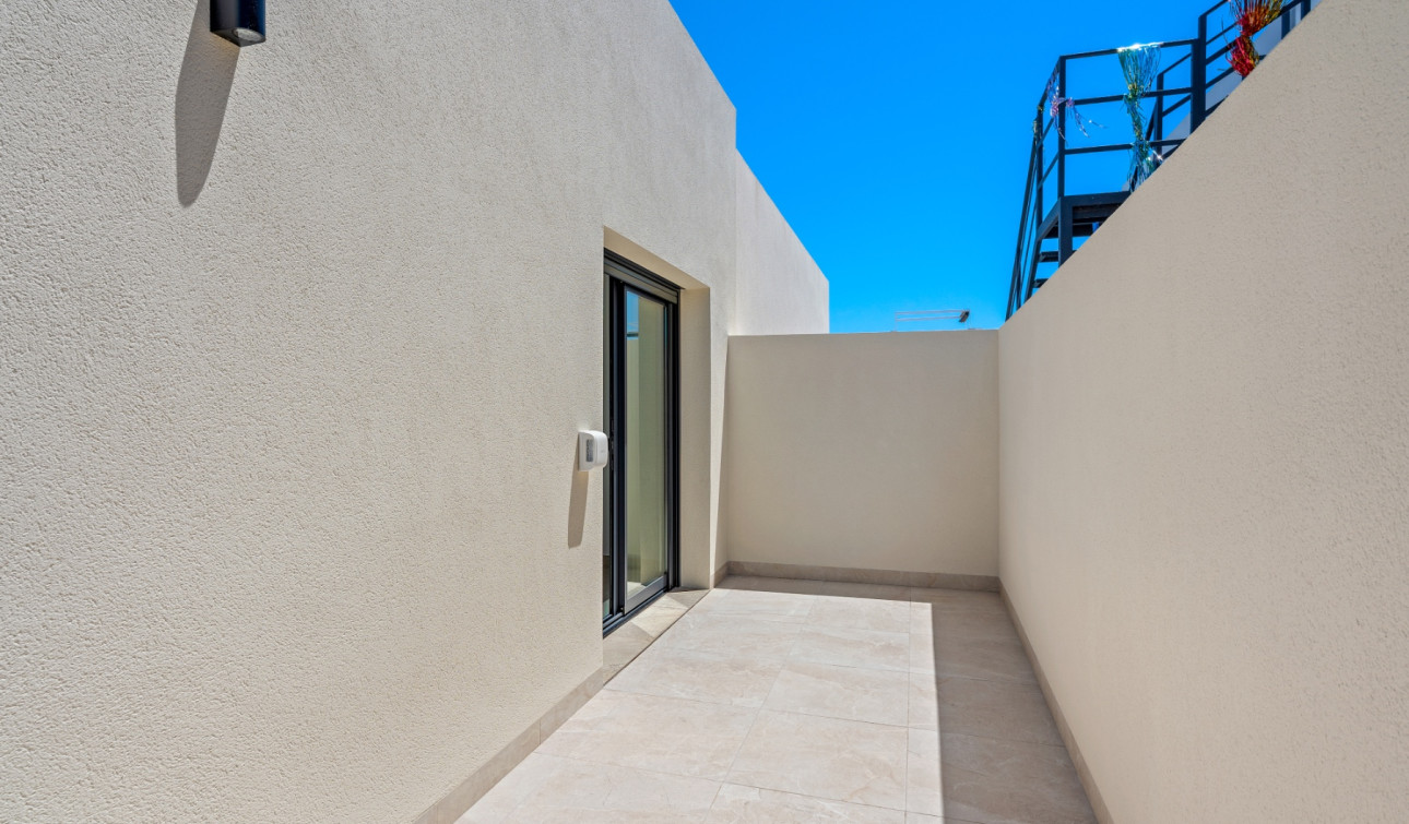 Reventa - Villa independiente - Daya Nueva - Costa Blanca South