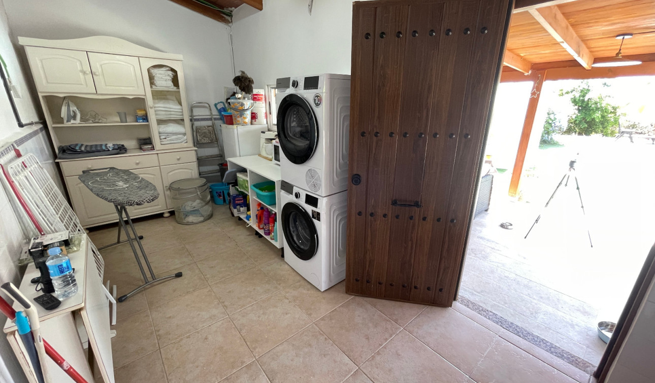 Reventa - Villa independiente - Daya Nueva