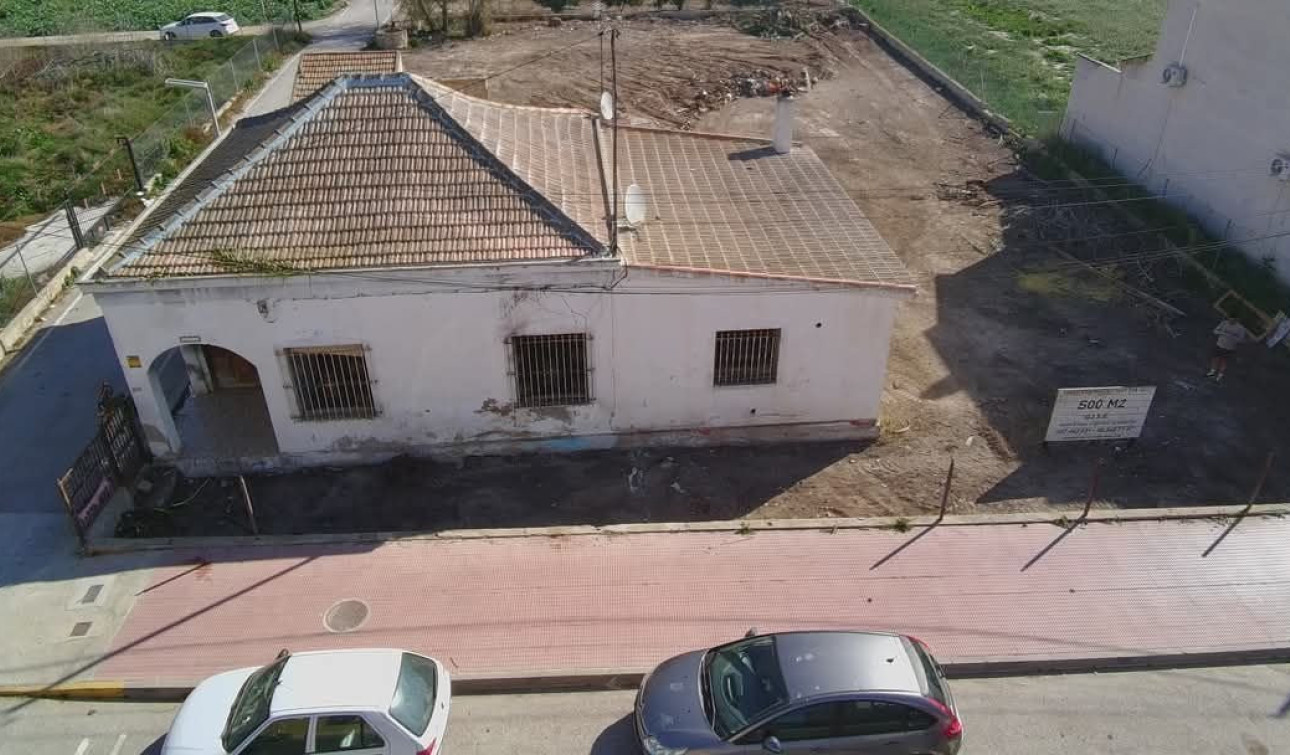 Reventa - Villa independiente - Daya Nueva