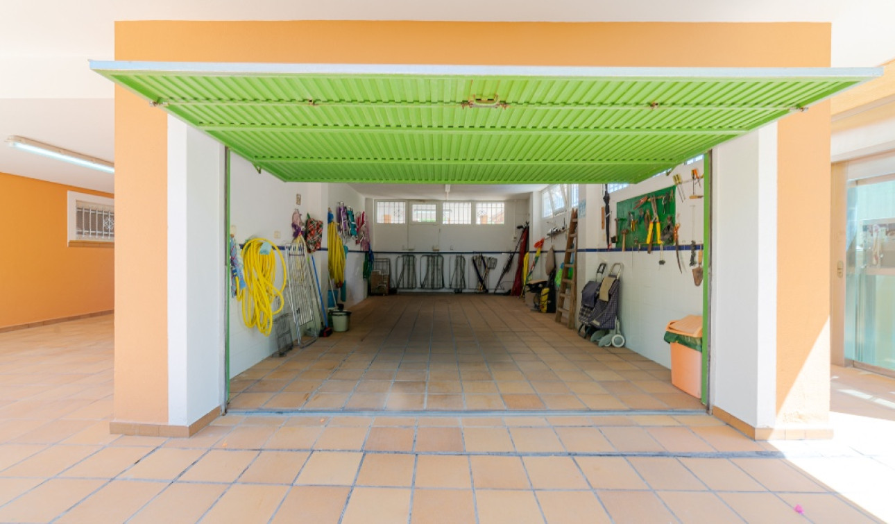 Reventa - Villa independiente - Dehesa de Campoamor - Campoamor