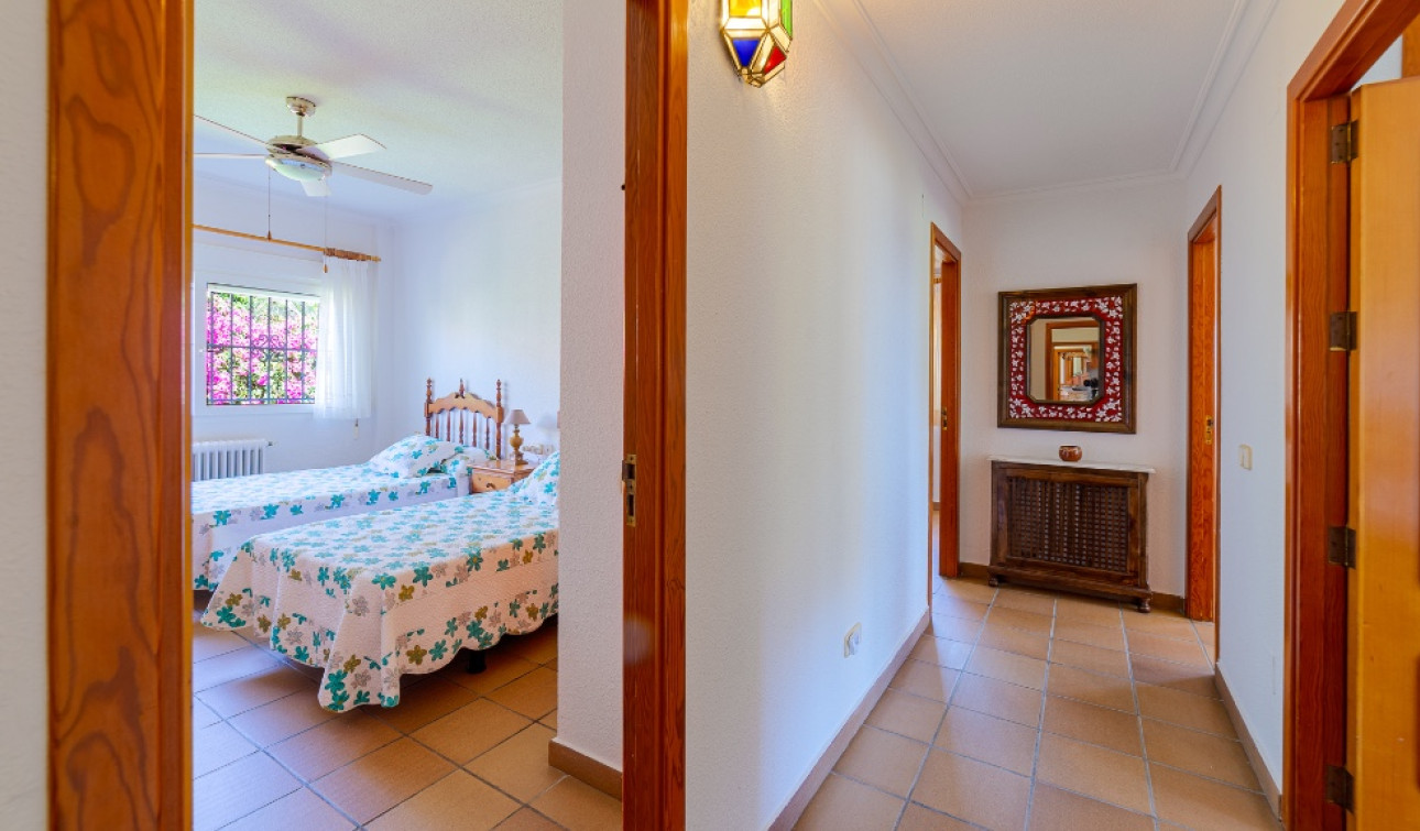 Reventa - Villa independiente - Dehesa de Campoamor - Campoamor