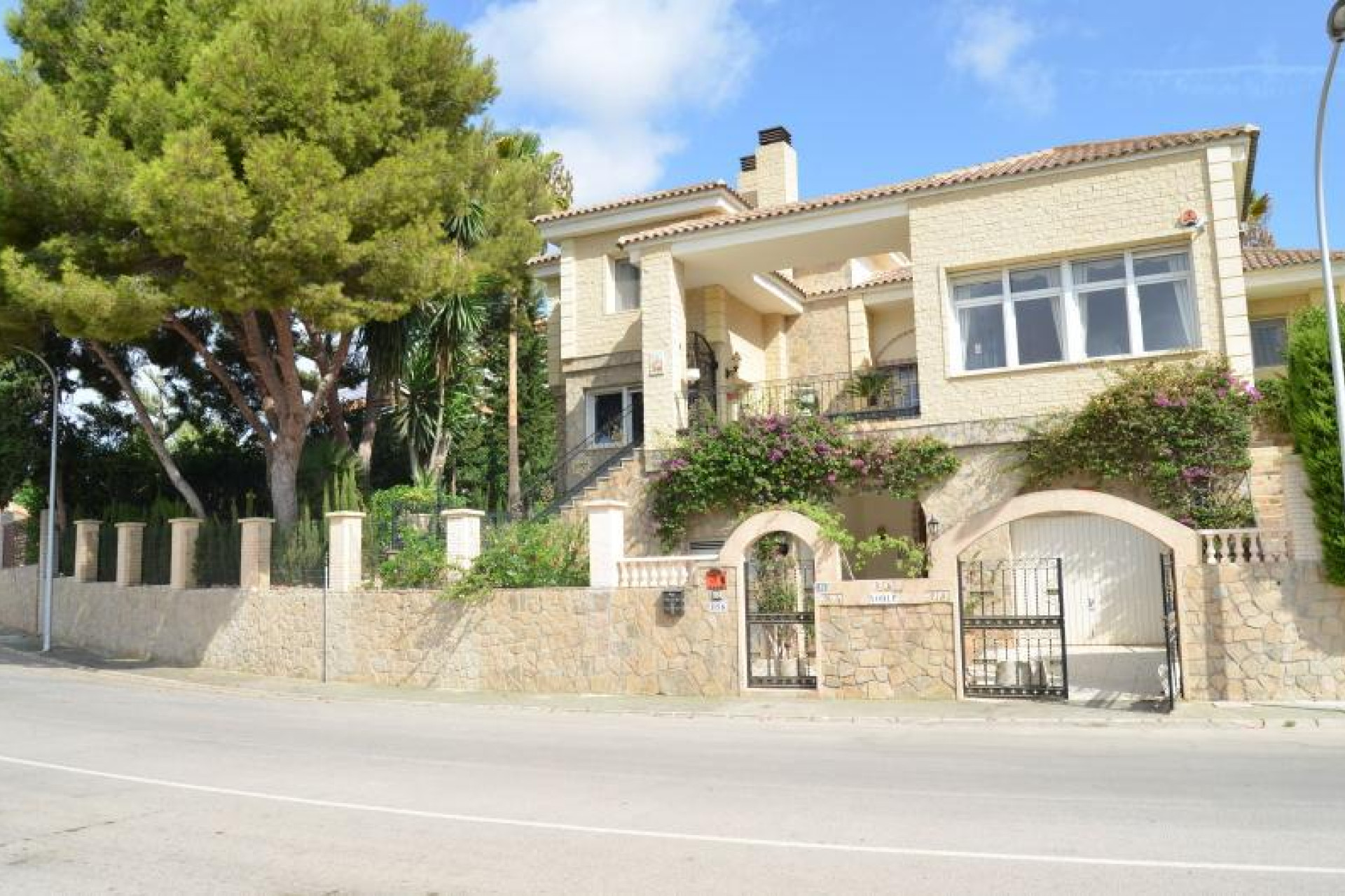 Reventa - Villa independiente - Dehesa de Campoamor