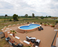 Reventa - Villa independiente - Dolores