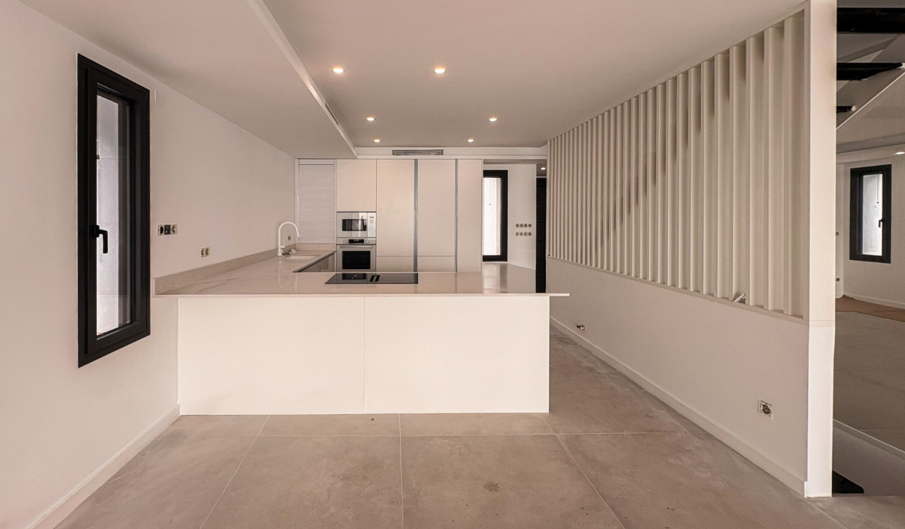 Reventa - Villa independiente - El Campello - Coveta Fuma