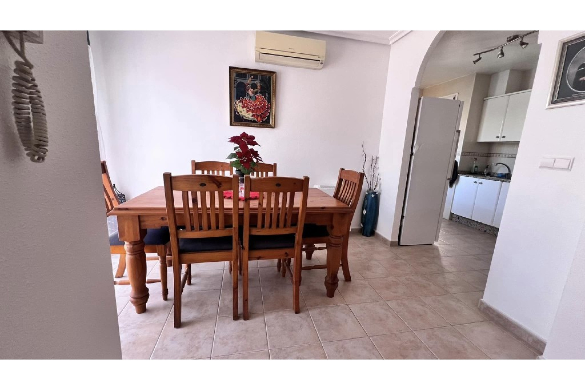 Reventa - Villa independiente - Entre Naranjos