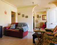 Reventa - Villa independiente - Entre Naranjos