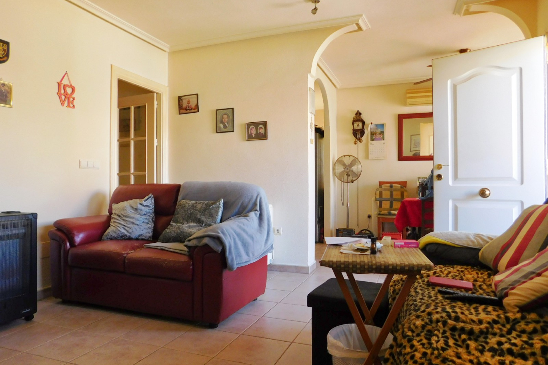 Reventa - Villa independiente - Entre Naranjos